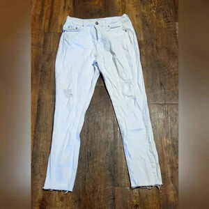 Deja Bleu - White Denim,  Cropped. Distressed, Size 10